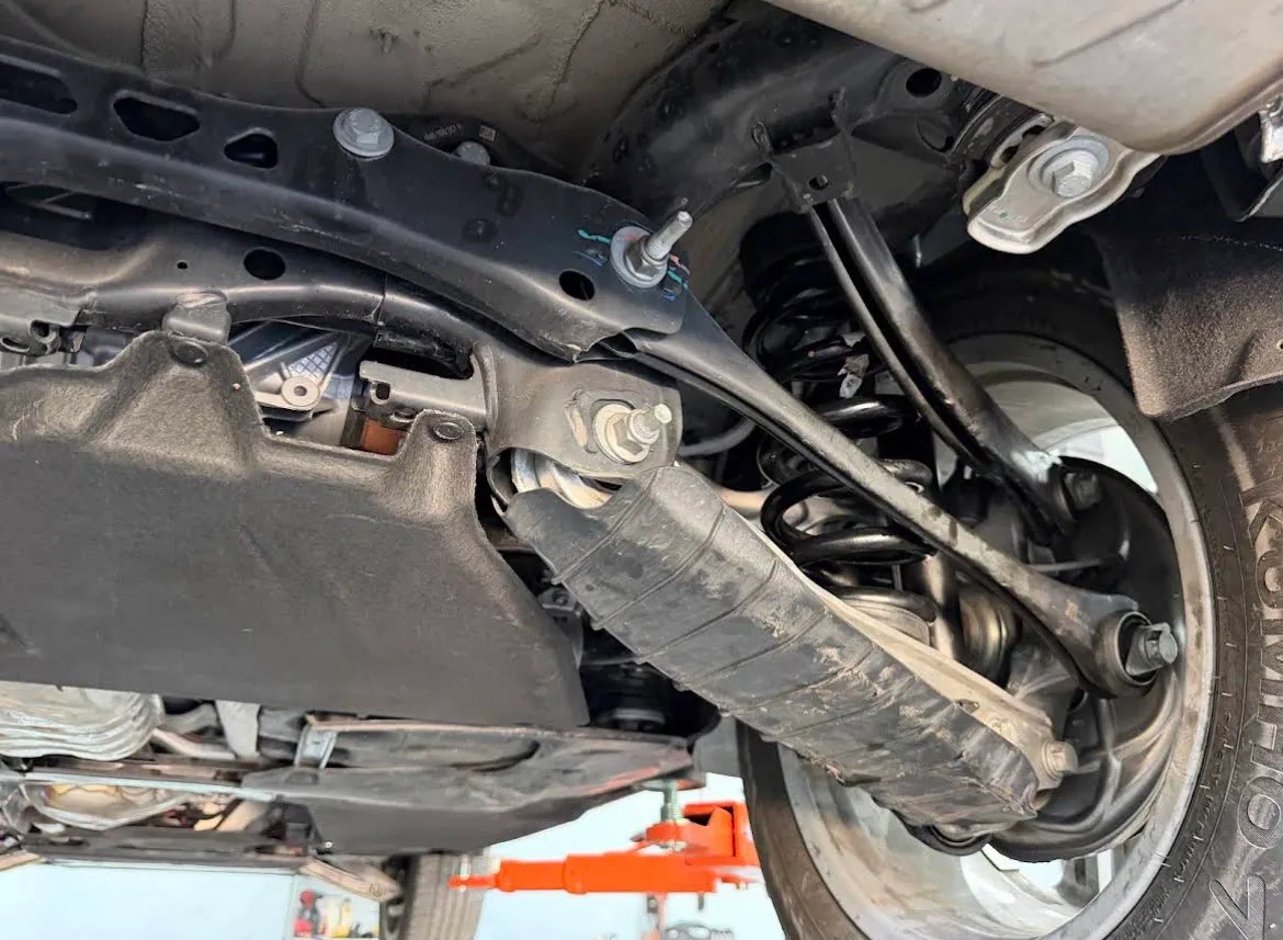 2022 Audi Q5 2.0 TFSI during suspension diagnostics · 2