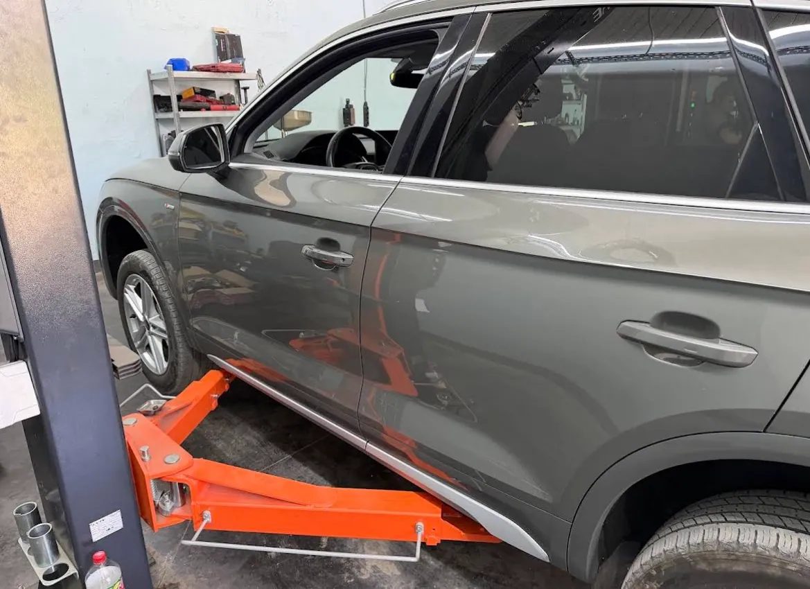 2022 Audi Q5 2.0 TFSI during suspension diagnostics · 3