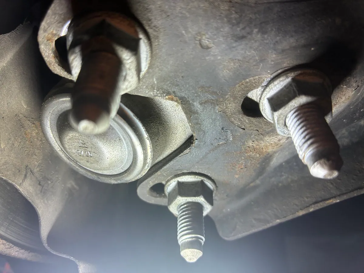 Passat B7 NMS 1.8 TSI during oil-cooler repair · 2